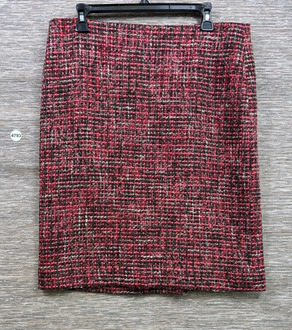 Talbots Knee Length Skirt Women's Sz 14P Purple Pink Side Zip Outter Wool Blend